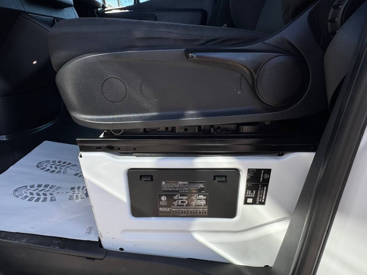 Mercedes-Benz E-Sprinter FWD