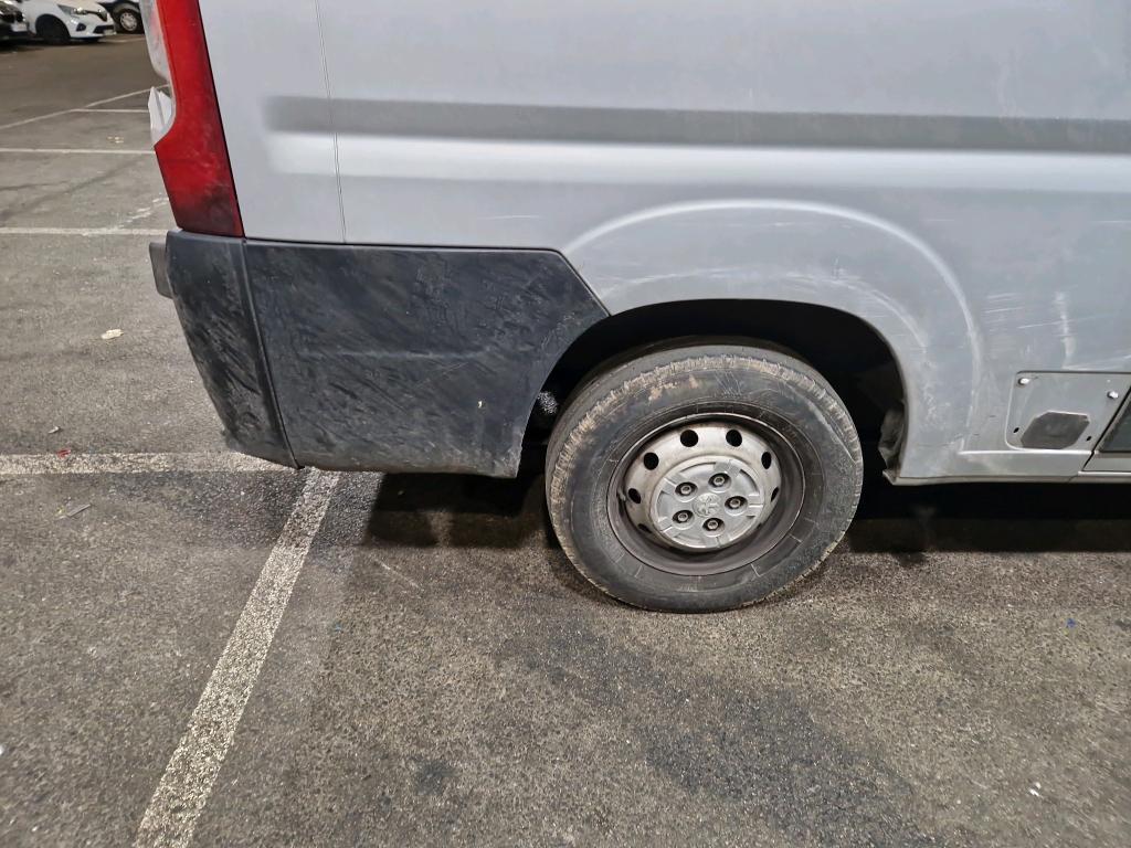Peugeot Boxer FRGN L2H1