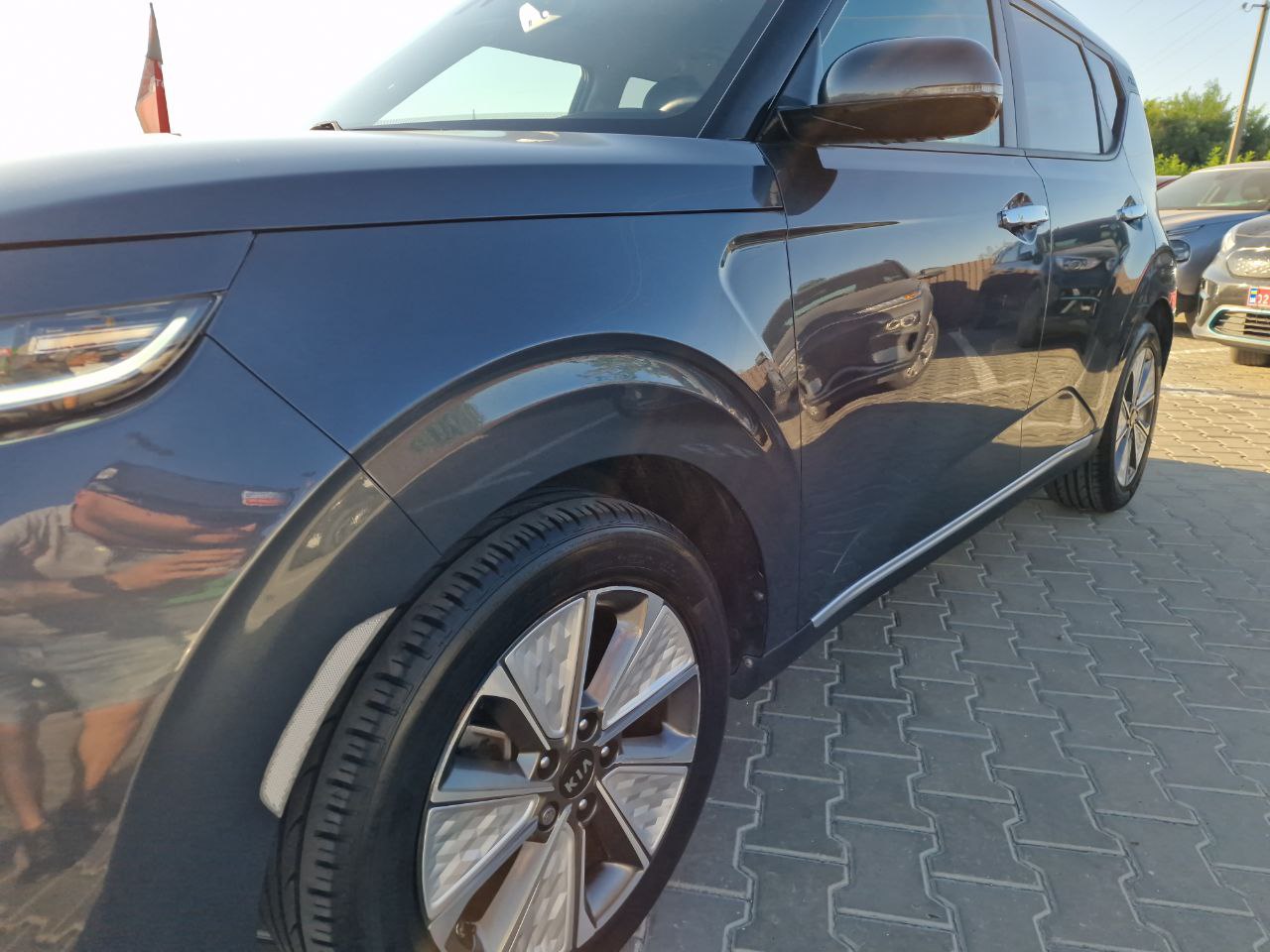 KIA E-SOUL
