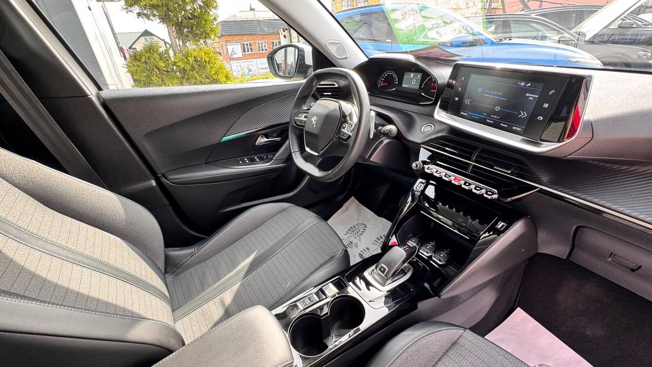 Peugeot 2008 ALLURE