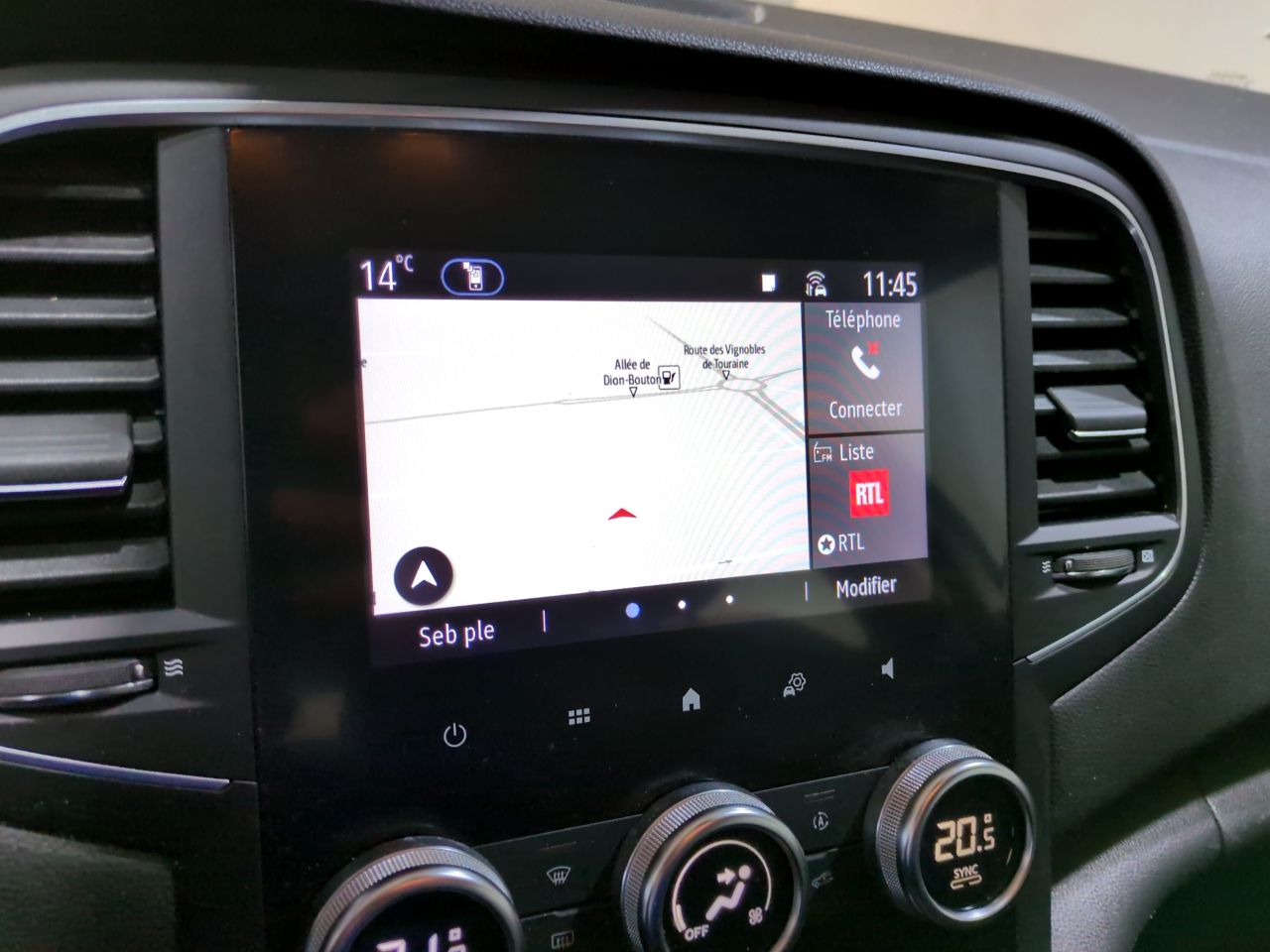 Renault Megane Business HYBRID