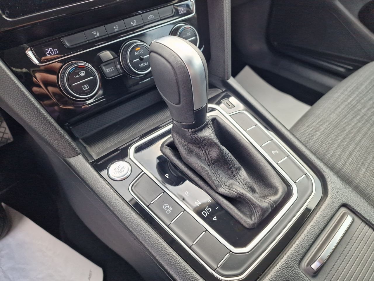 Volkswagen Passat Business