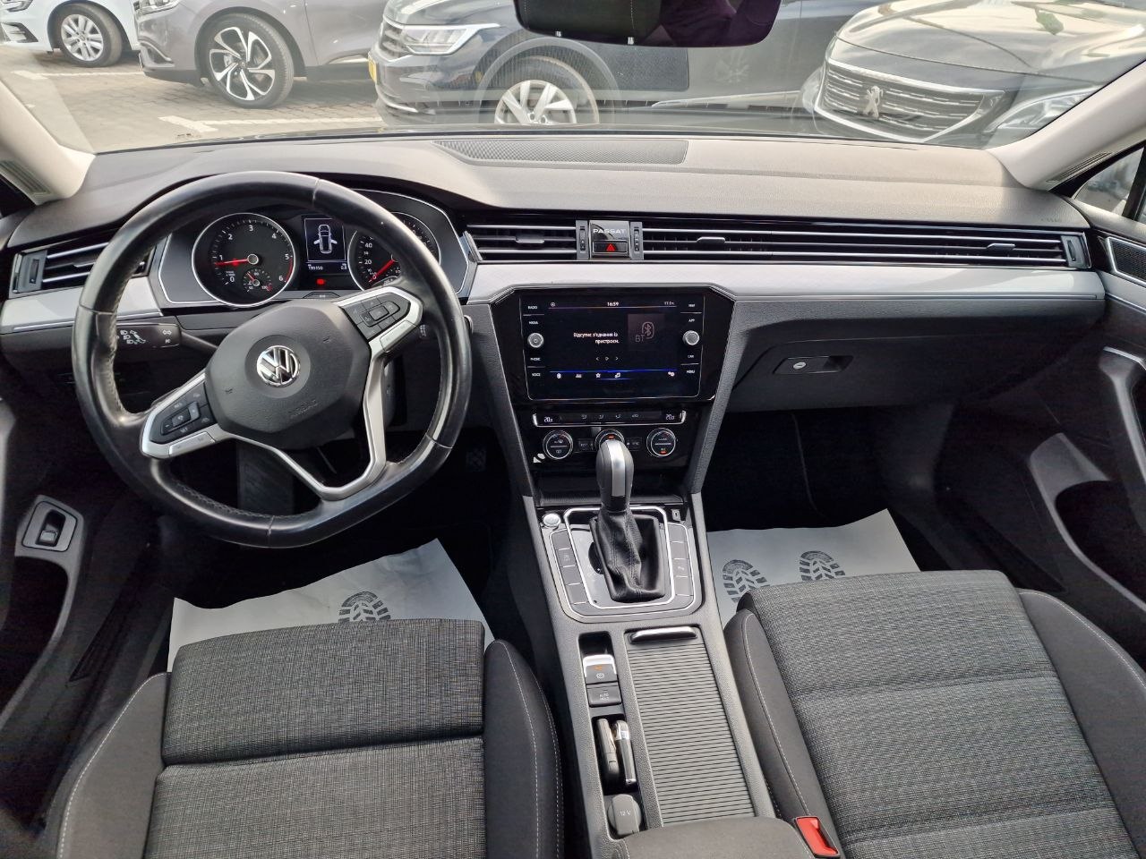 Volkswagen Passat Business