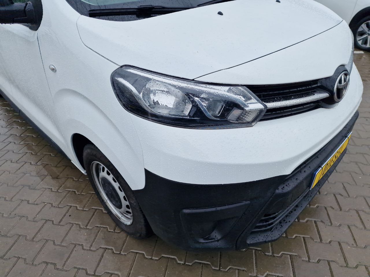 TOYOTA PROACE MEDIUM