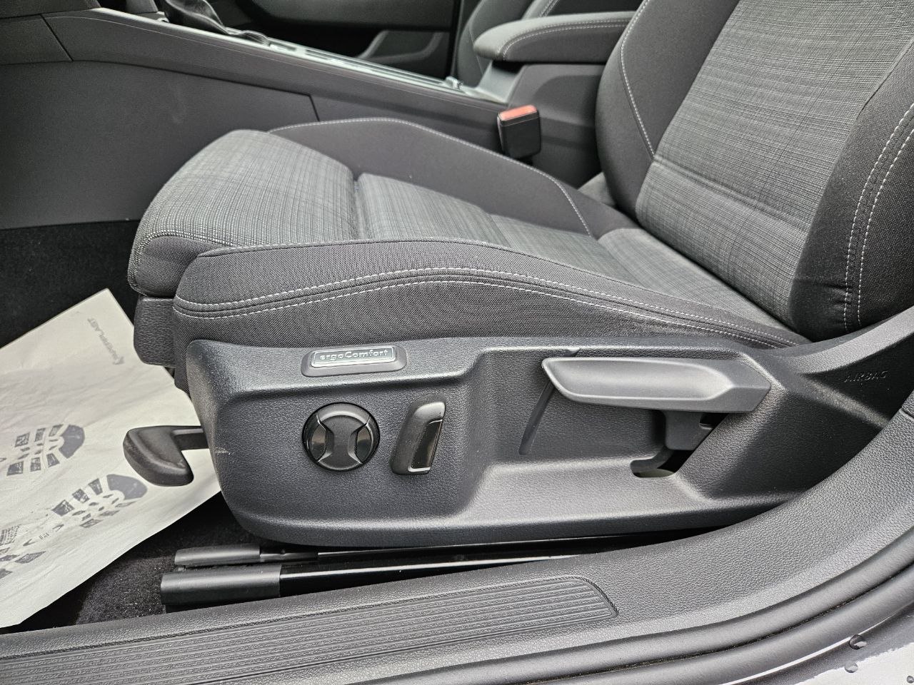 Volkswagen Passat Business