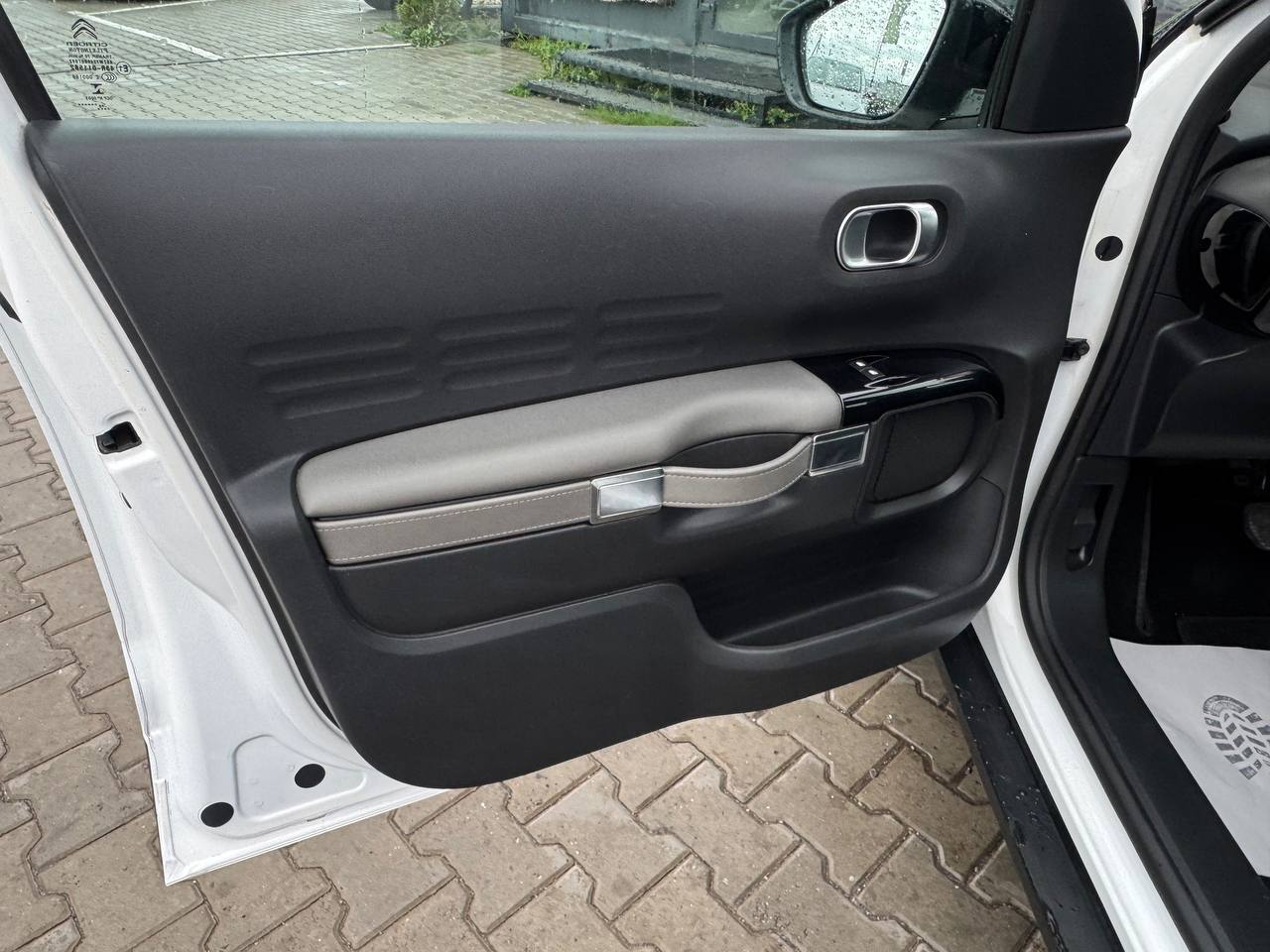 Citroen C4 Cactus SHINE Business