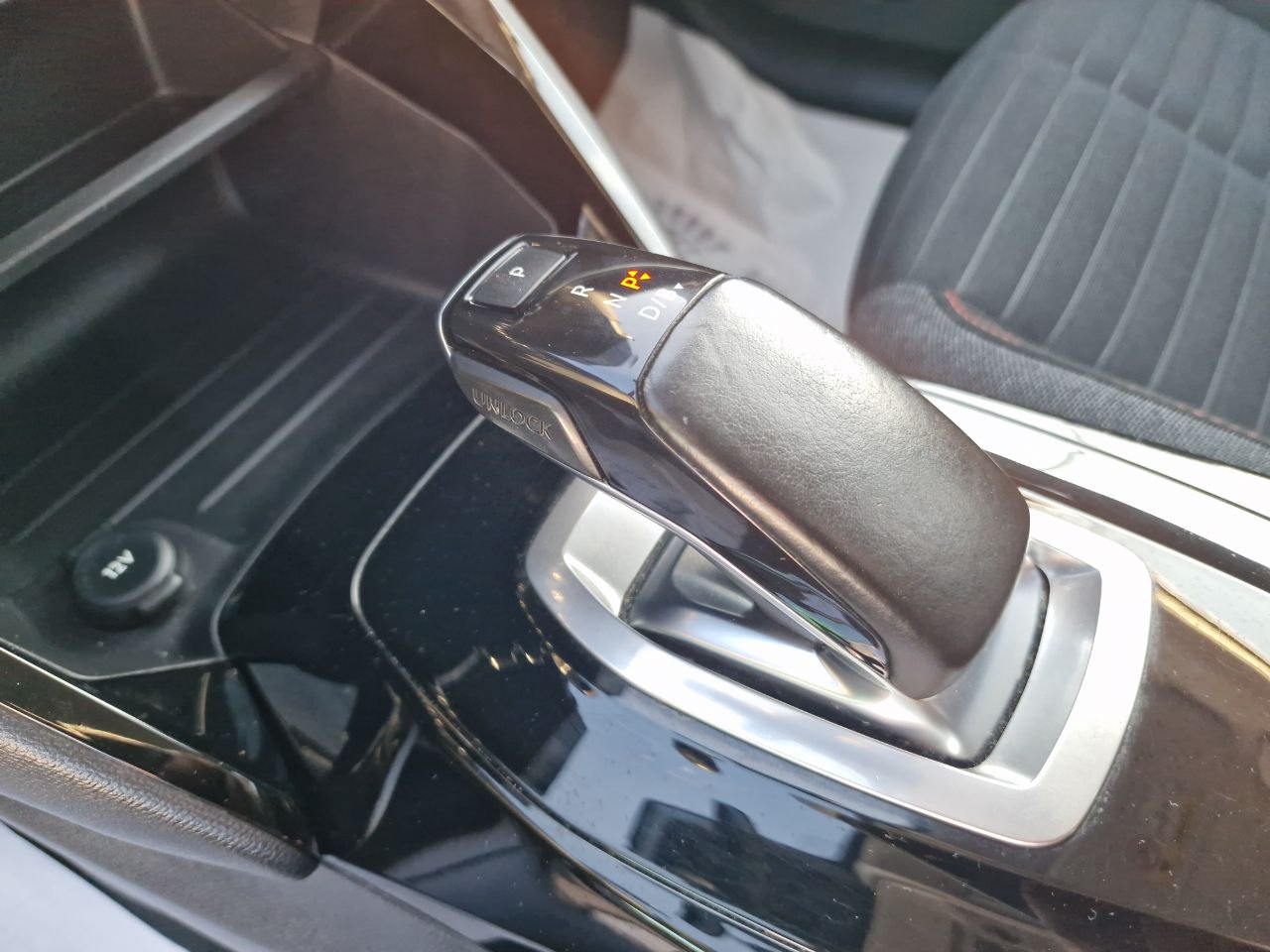 Peugeot 208 ELECTRIQUE
