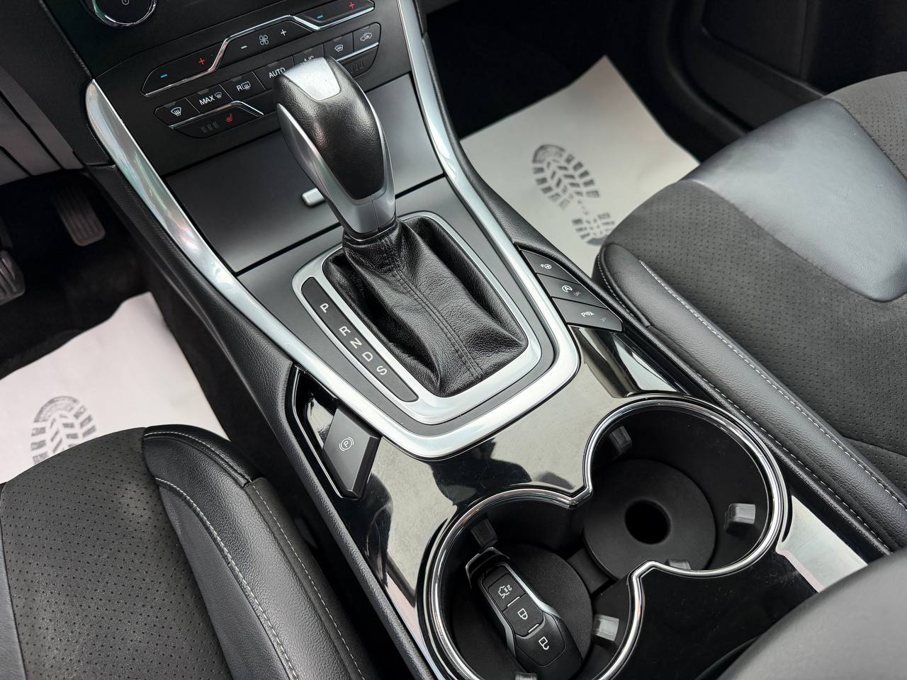 Ford S-Max Titanium