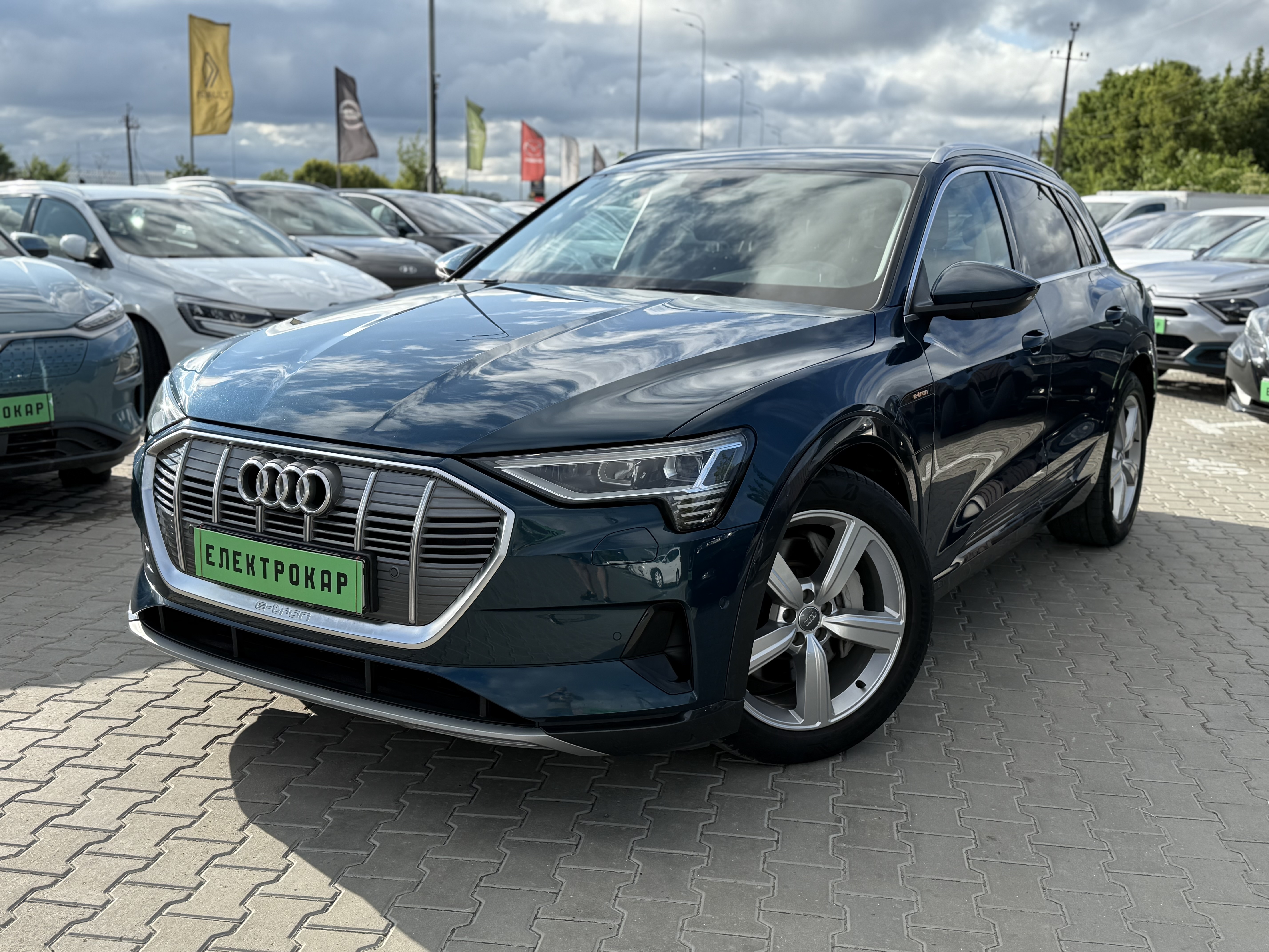 Audi E-Tron