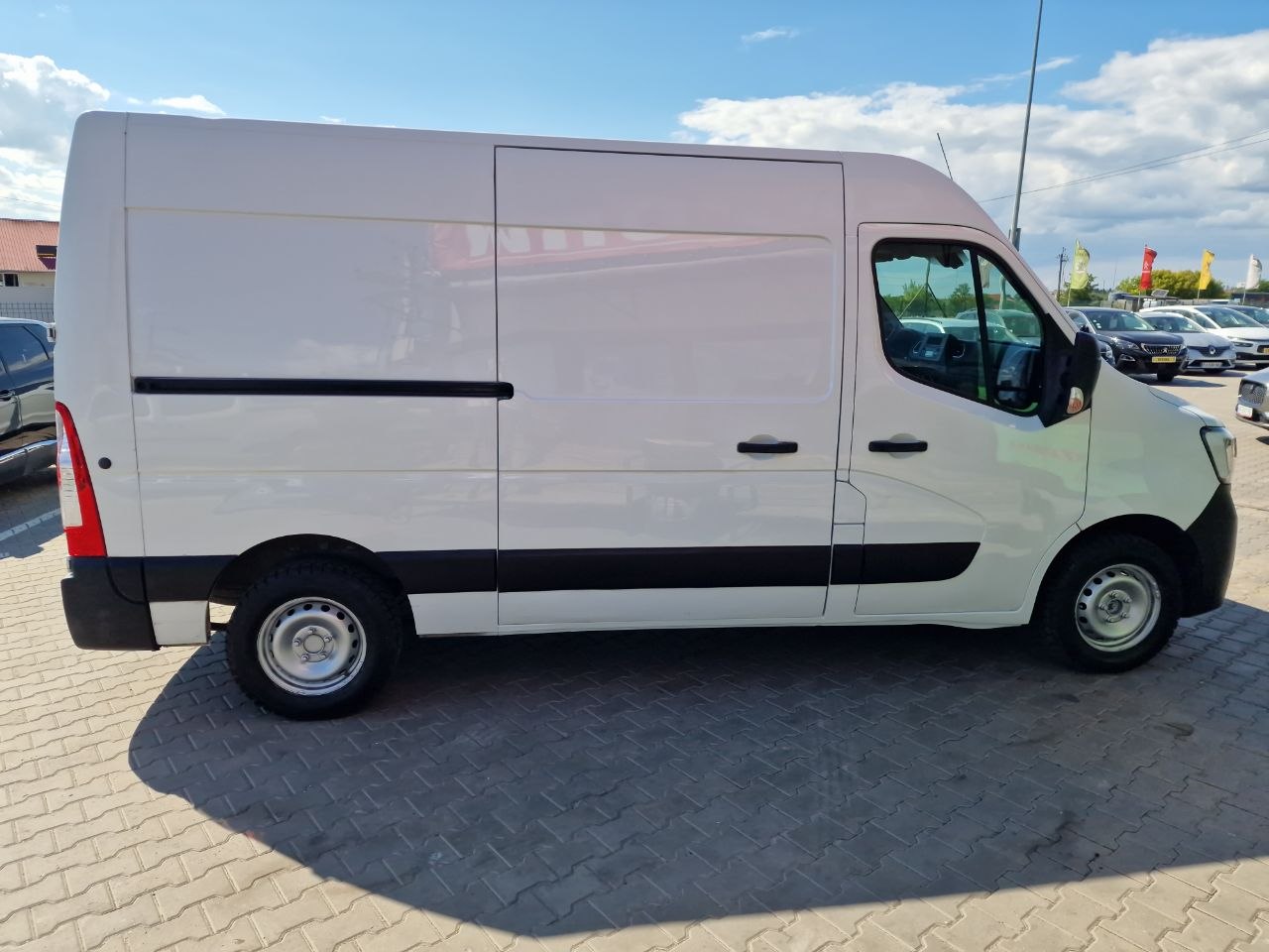 Renault Master FGN TRAC L2H2