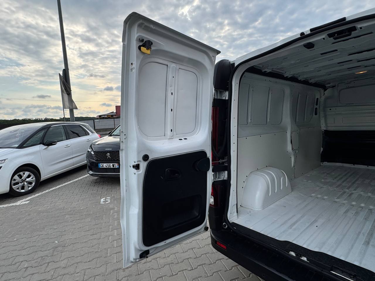 Renault Trafic FGN L2H1