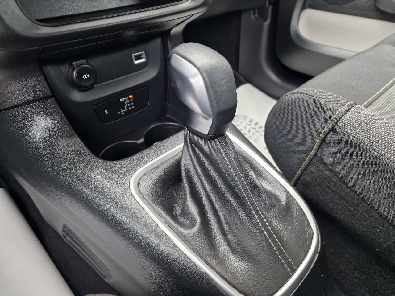 Citroen C3 SHINE Business