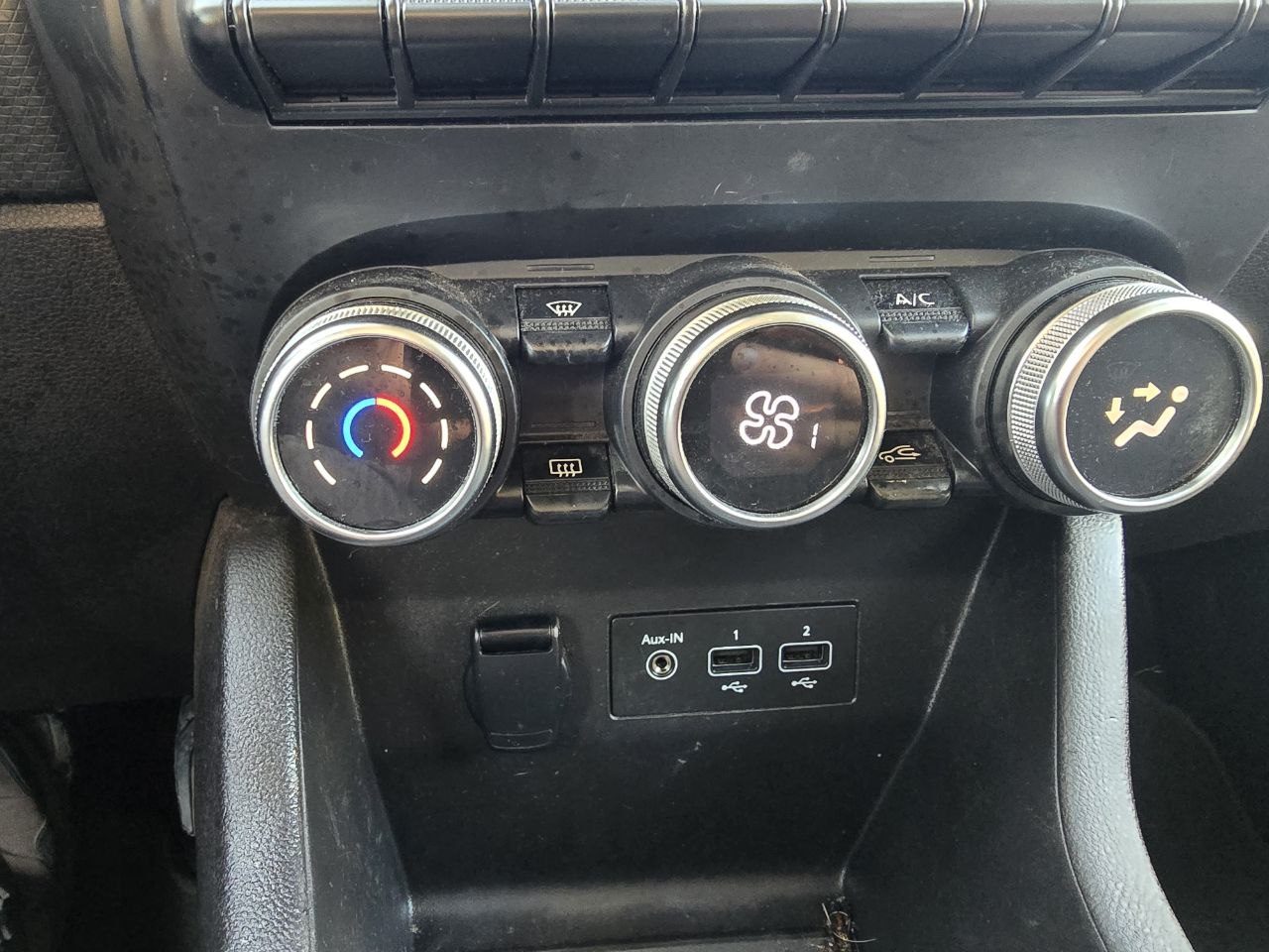 Renault Clio HYBRID Business