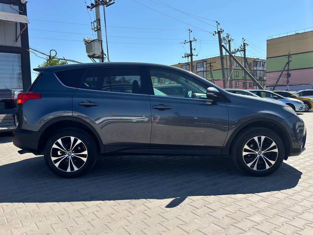 Toyota Rav4 Life