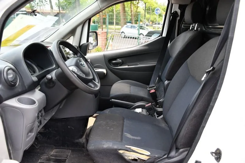 Nissan E-NV200