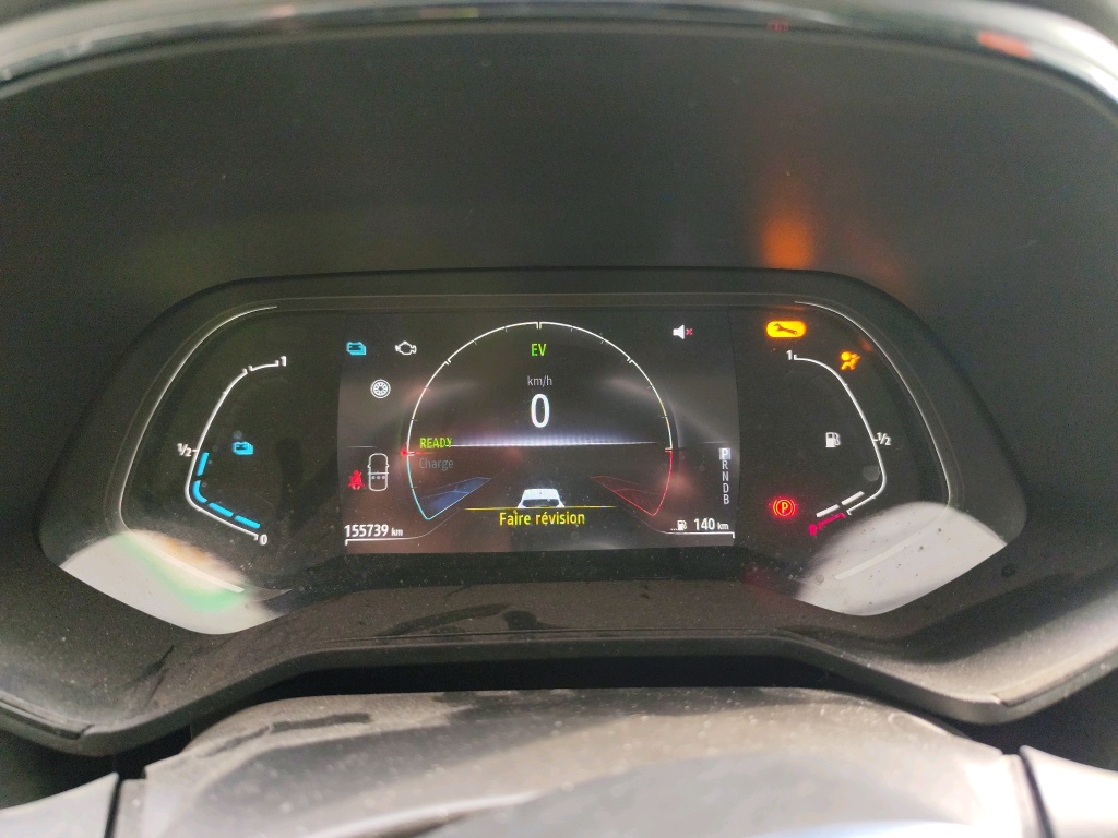 Renault Clio HYBRID Business