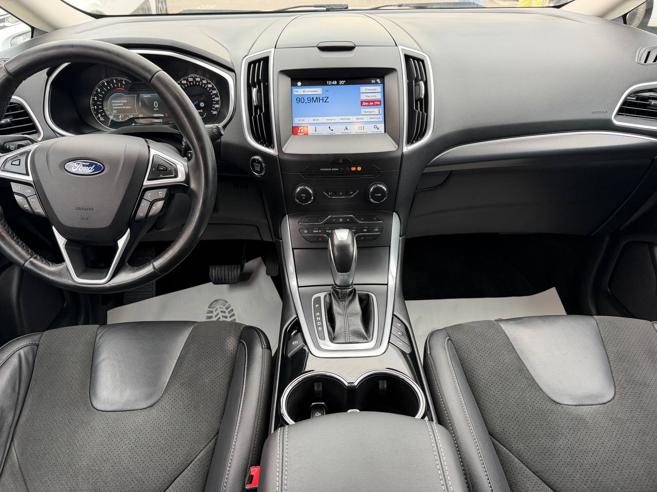 Ford S-Max Titanium
