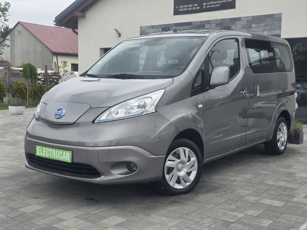 Nissan E-NV200