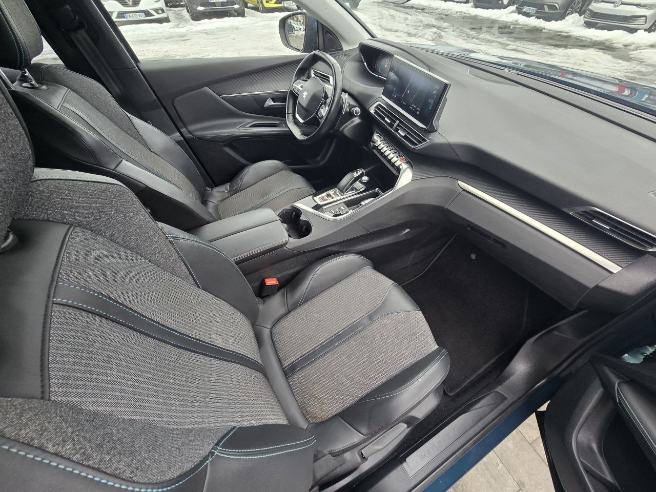 Peugeot 3008 Allure HYBRID