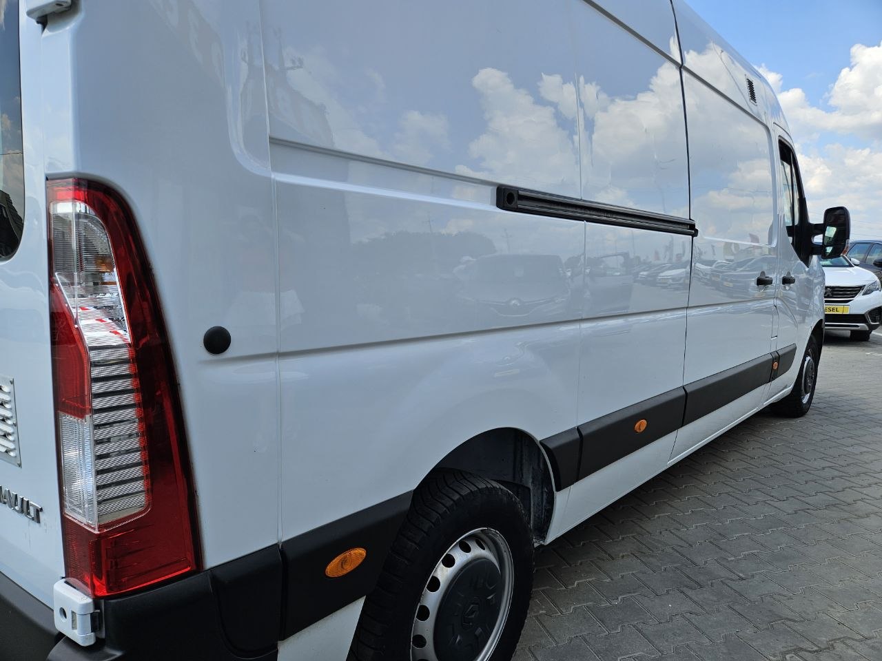 Renault Master FGN TRAC L3H2