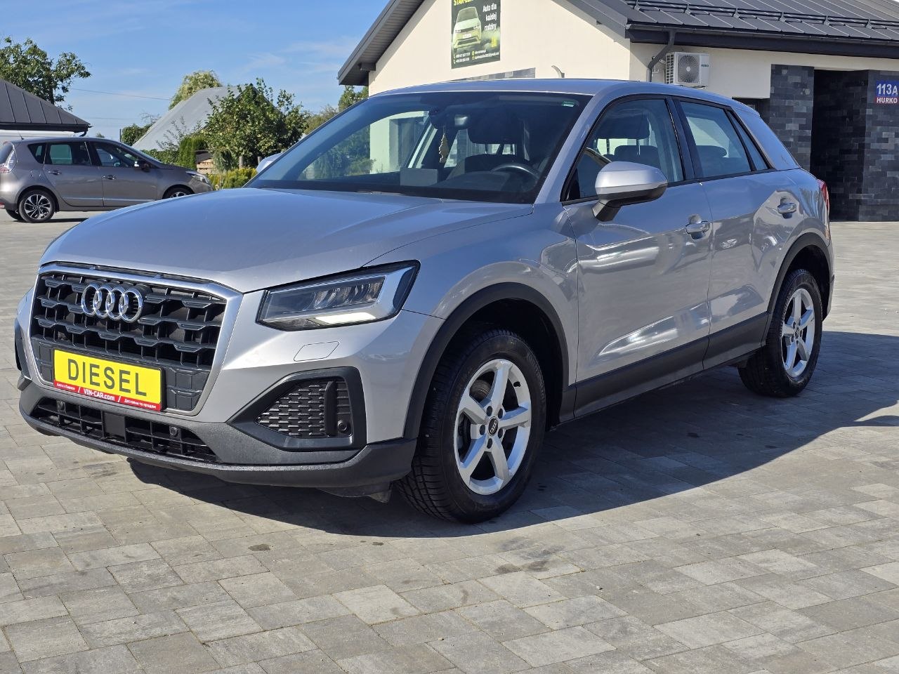 Audi Q2 Business