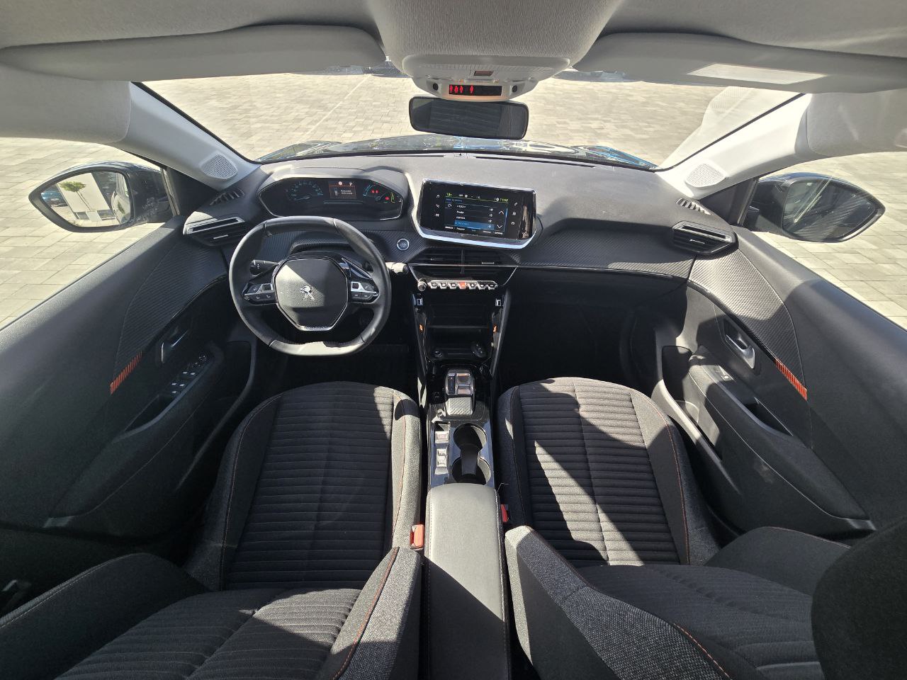 PEUGEOT 208 ELECTRIQUE