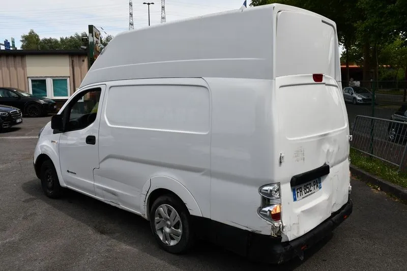 Nissan E-NV200