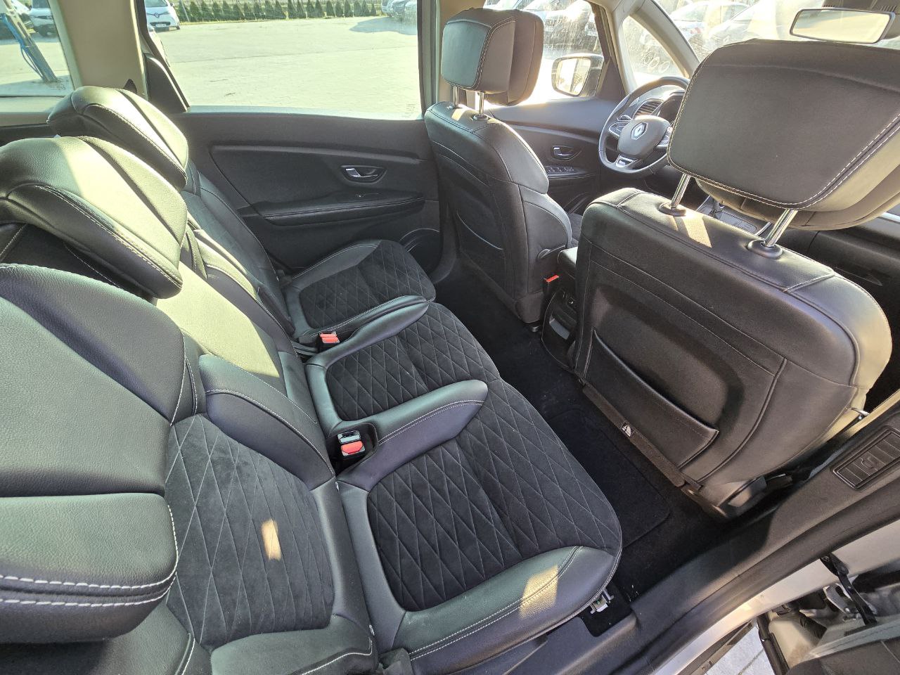 Renault GRAND Scenic Business+