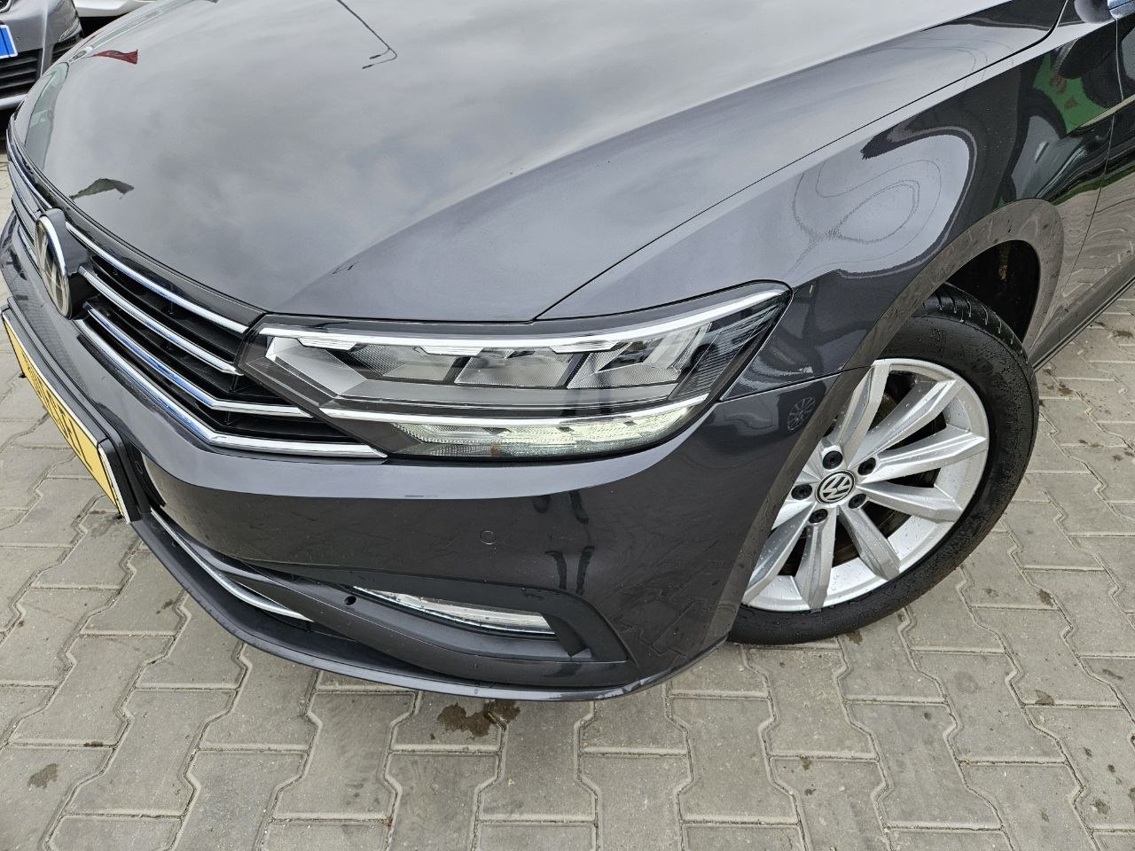 Volkswagen Passat Business