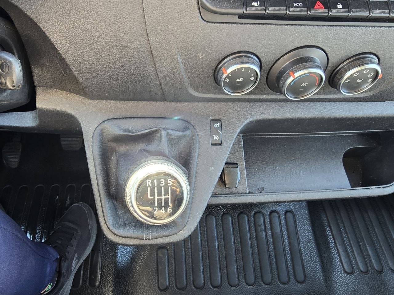 Renault Master FGN TRAC L2H2