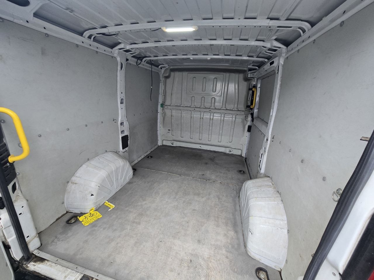 Peugeot Boxer Tole L1H1 Asphalt
