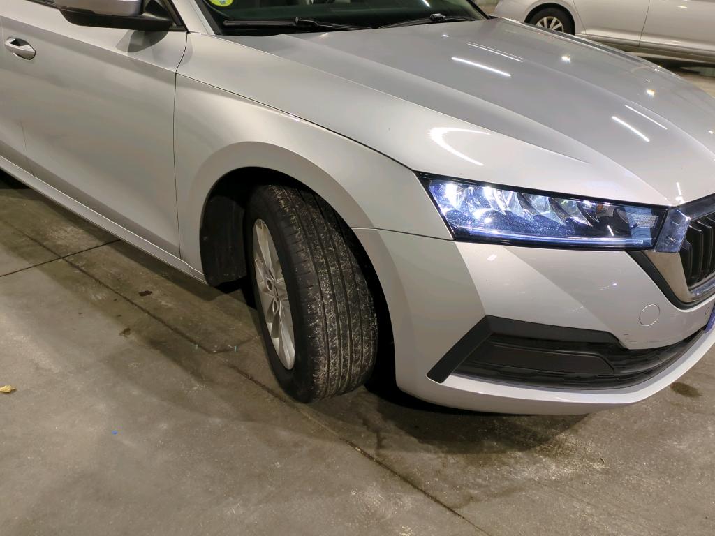 Skoda Octavia A8 4WD Business