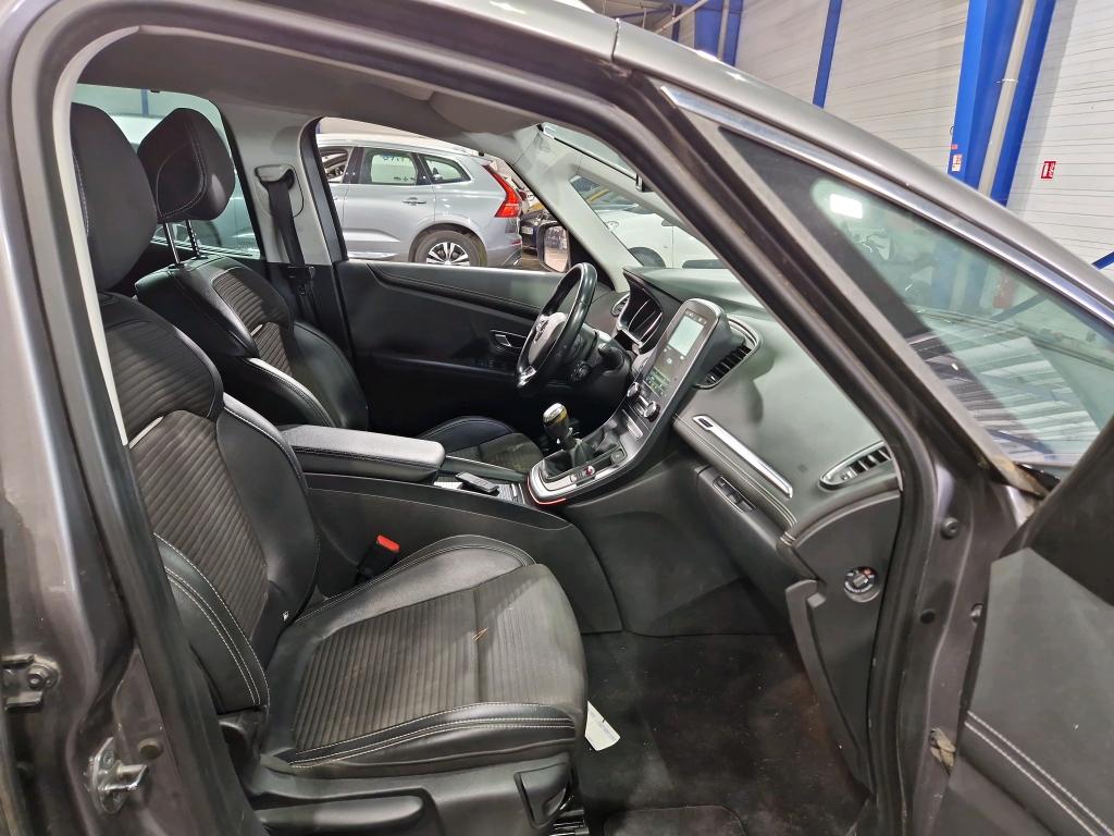 Renault Grand Scenic IV