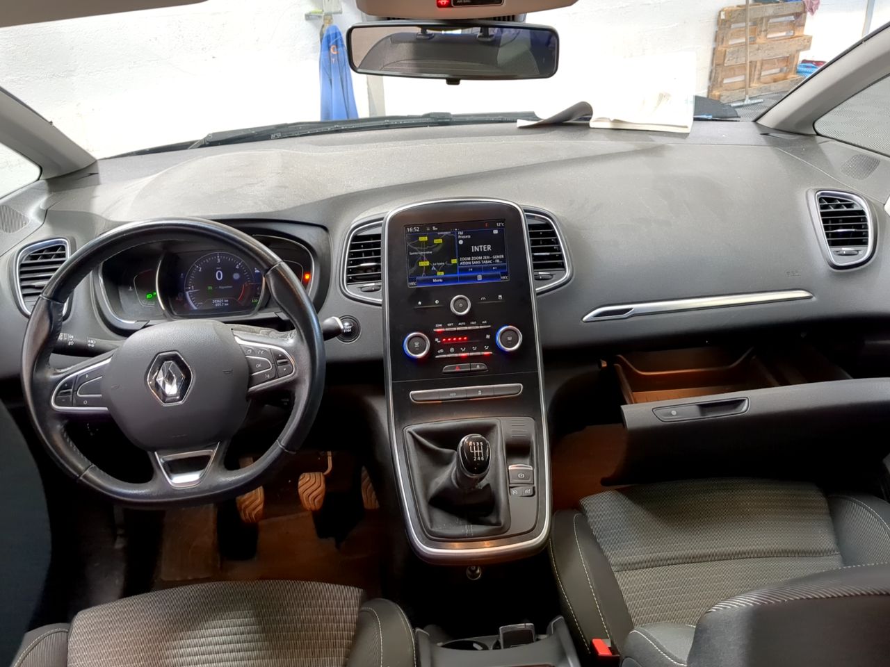Renault GRAND Scenic Business