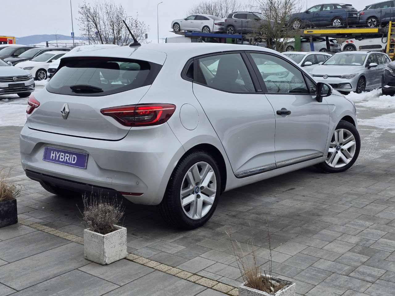 Renault Clio HYBRID Business
