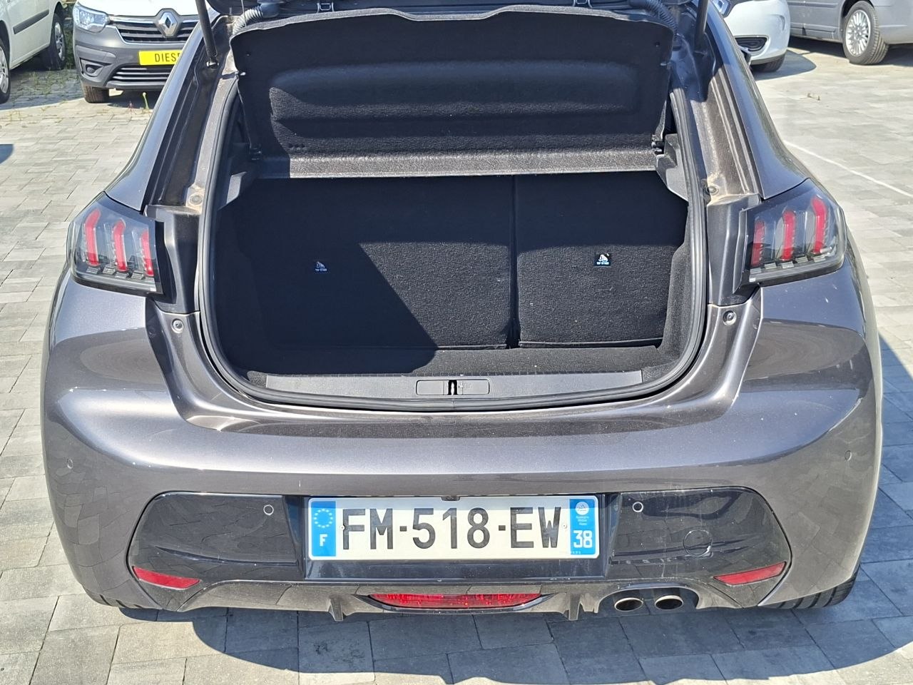 Peugeot 208 ALLURE
