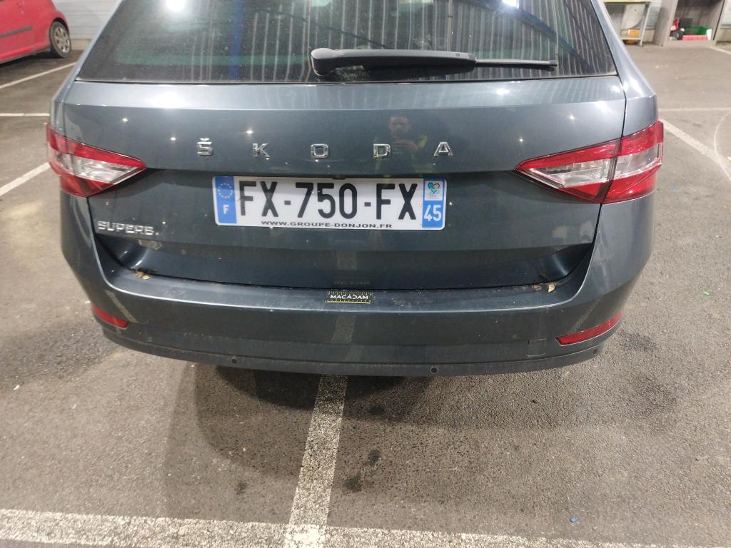 Skoda Superb Business
