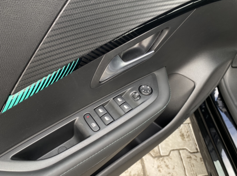 Peugeot 208 ELECTRIQUE