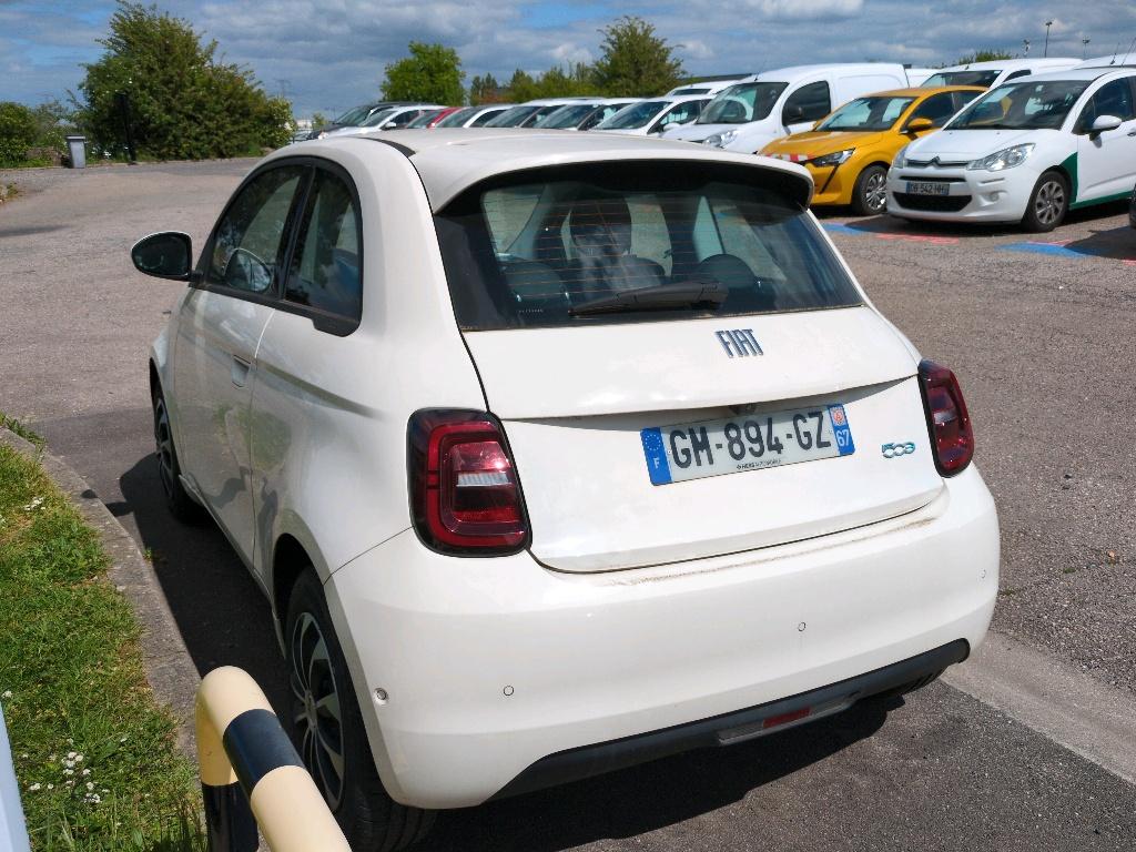 Fiat 500 e Berline