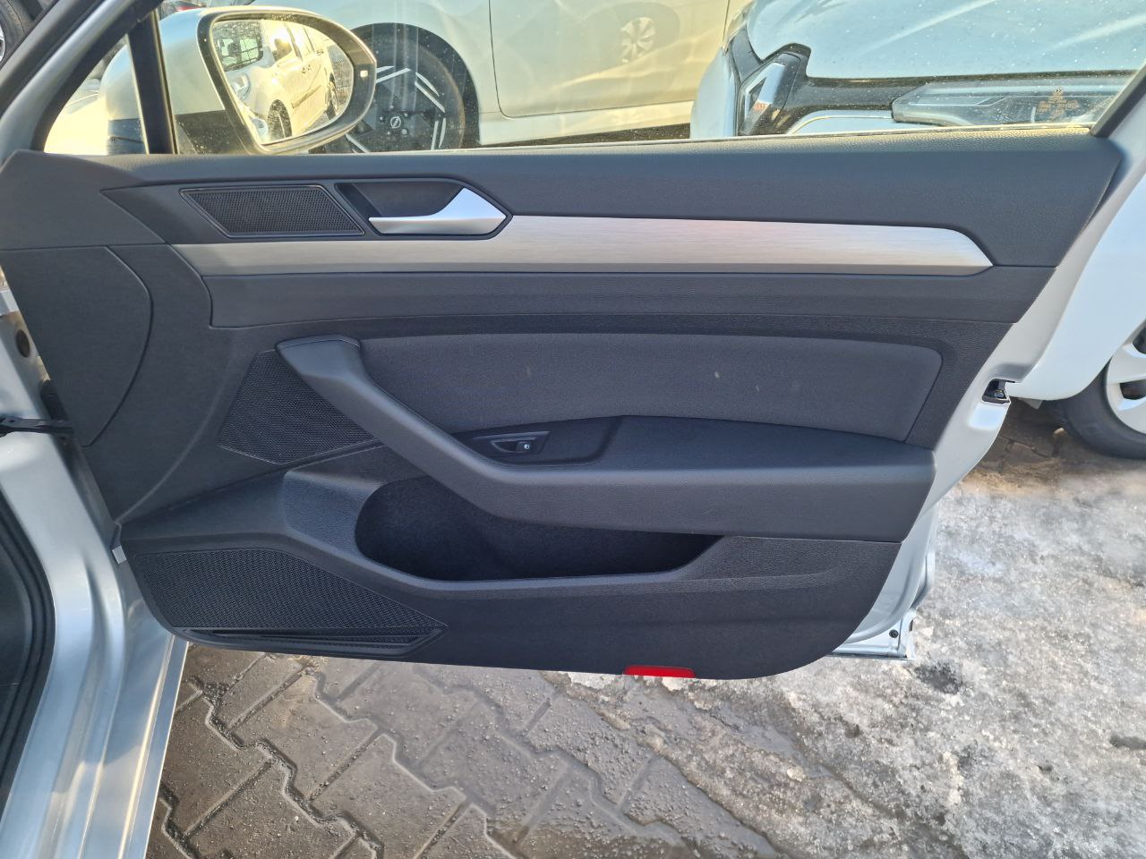 Volkswagen Passat Business+