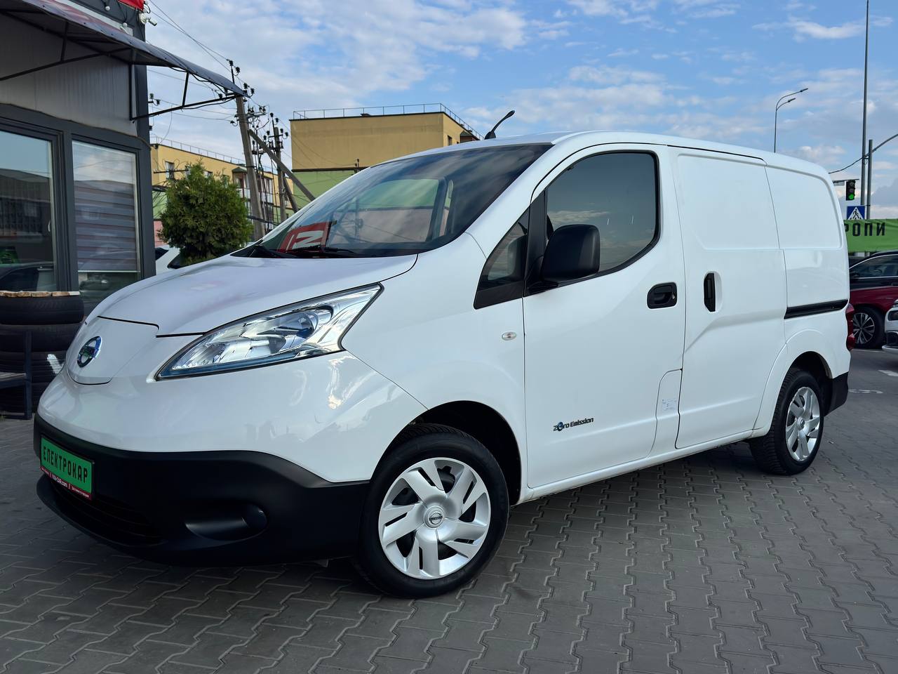 Nissan E-NV200