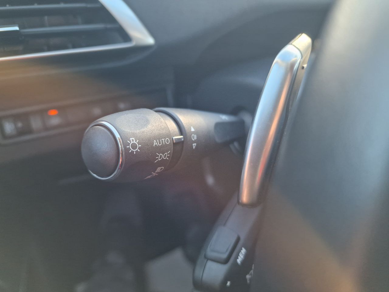 Peugeot 3008 Allure HYBRID