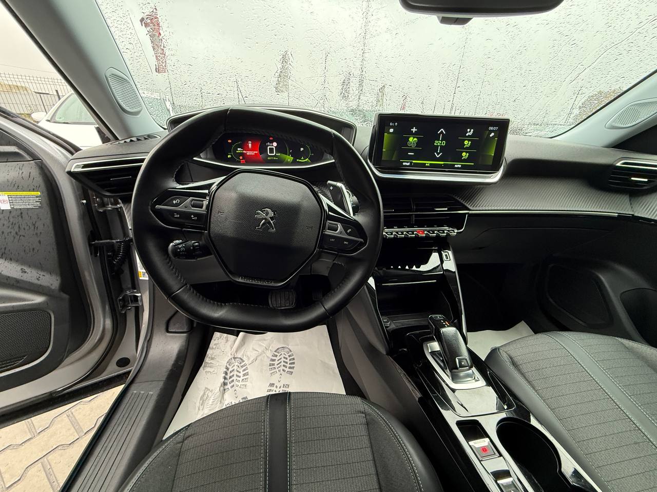 Peugeot 2008 ALLURE