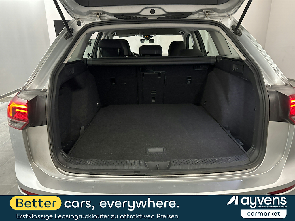 Volkswagen Golf Life+