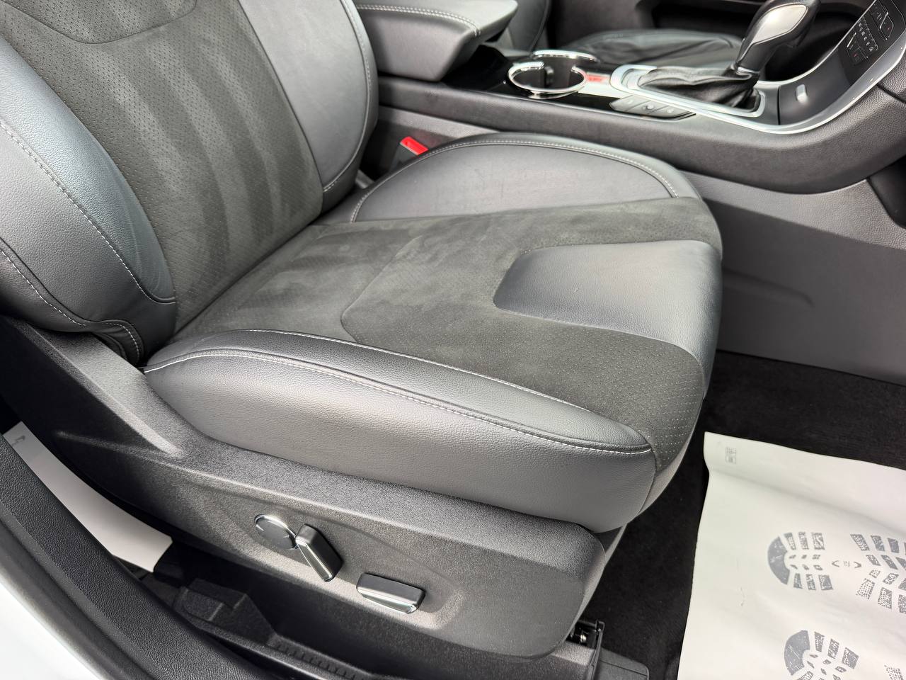 Ford S-Max Titanium