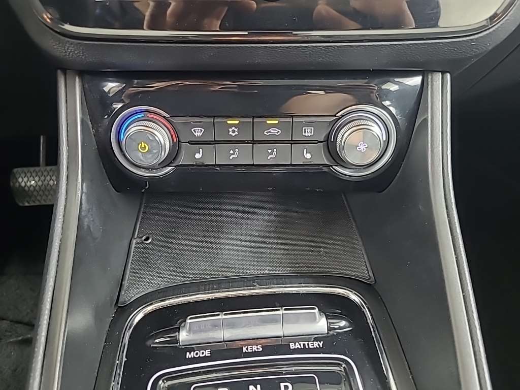 MG ZS EV