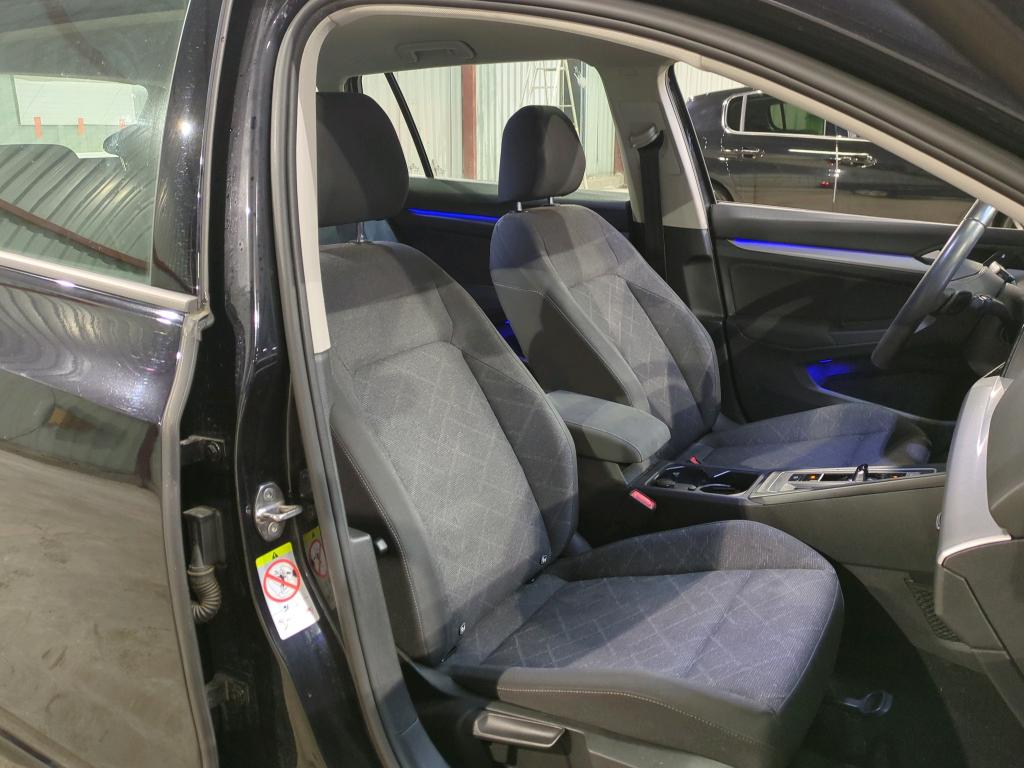 Volkswagen Golf Life Business