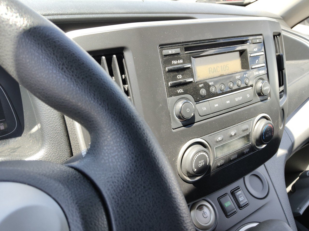 Nissan NV200