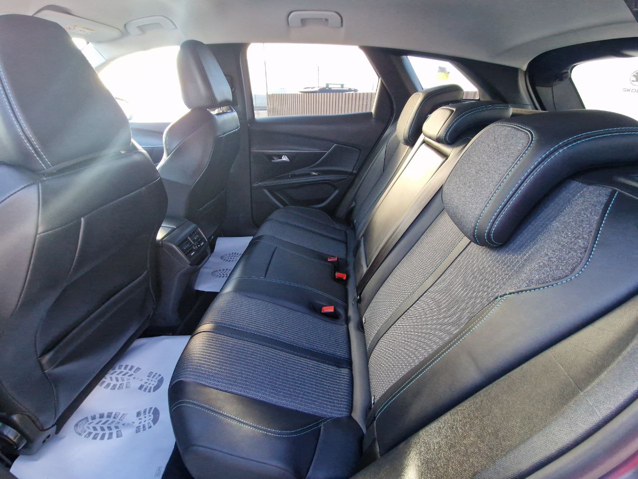 Peugeot 3008 Allure HYBRID