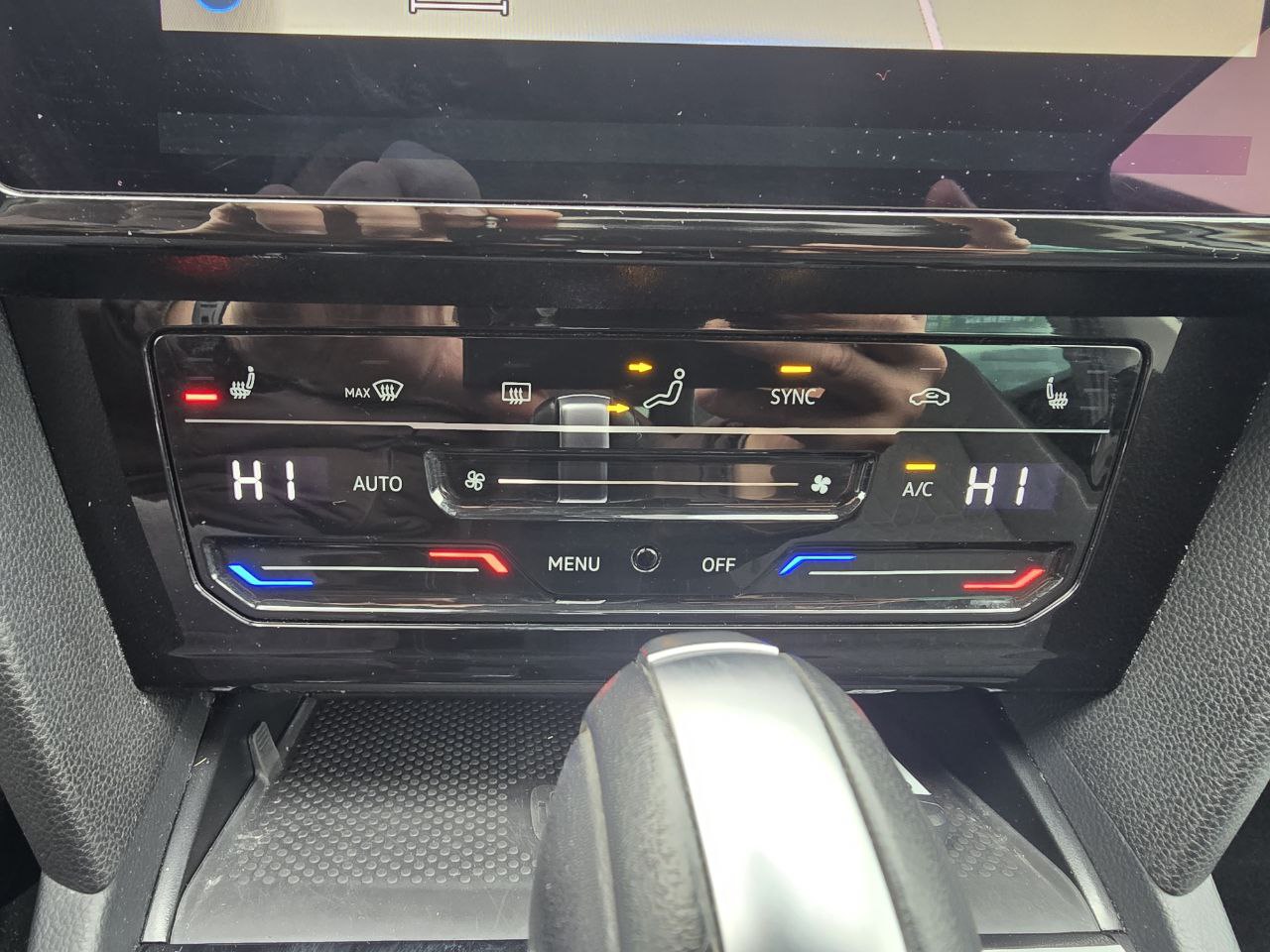 Volkswagen Passat Business+